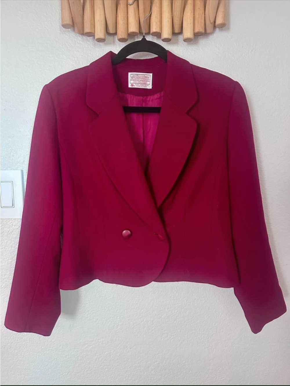 Pendleton Berry Cropped Double-Breasted Blazer